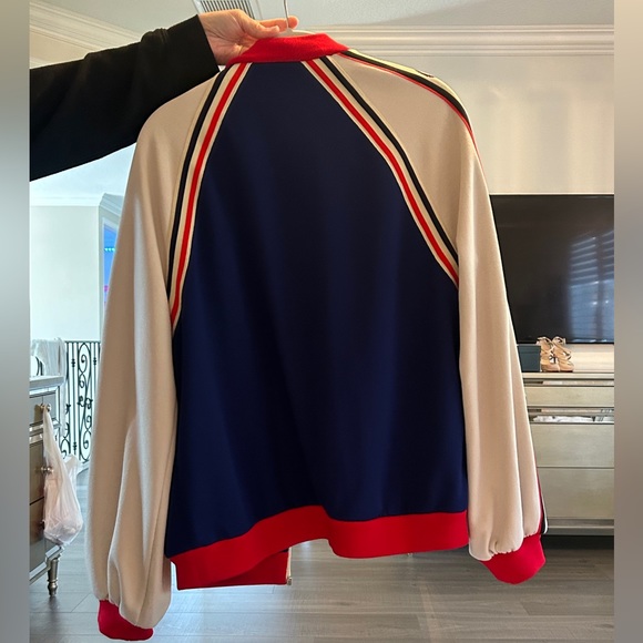 Gucci track jacket 🍒🍒 - Picture 4 of 8
